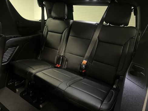 Used 2024 GMC Yukon Denali image 52