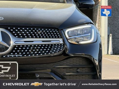 Used 2022 Mercedes-Benz GLC 300 image 4