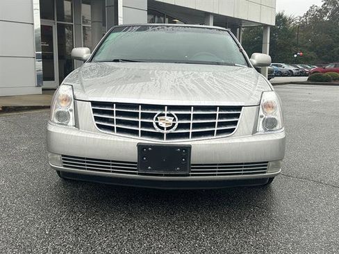 Used 2008 Cadillac DTS Limousine image 2