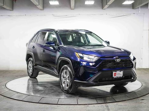 Certified 2024 Toyota RAV4 XLE FWD image 6