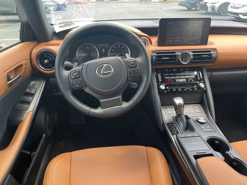 Used 2025 Lexus IS 300 w/ Premium Package RWD image 3