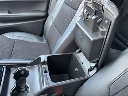 Used 2025 Jeep Grand Cherokee Laredo X w/ Luxury Tech Group I image 31