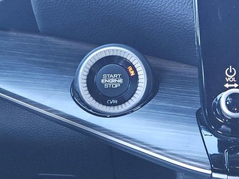 Used 2023 Jeep Wagoneer Series III w/ Preferred Equipment Group image 13