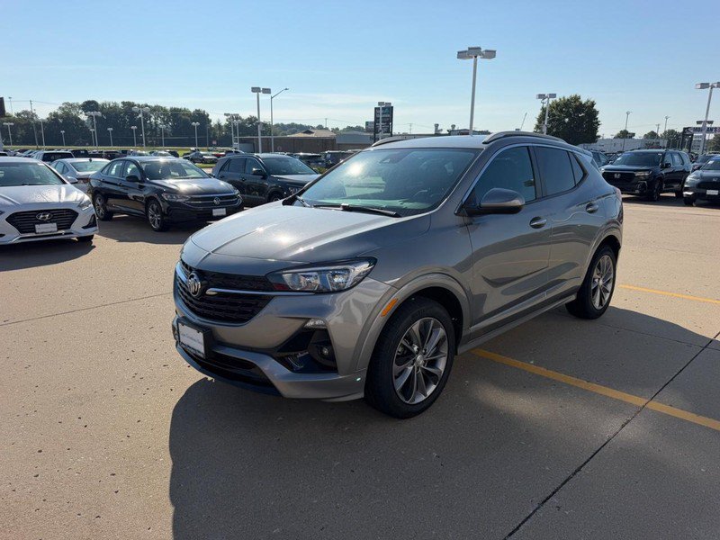 Used 2023 Buick Encore GX Select w/ Sport Touring Package FWD image 7
