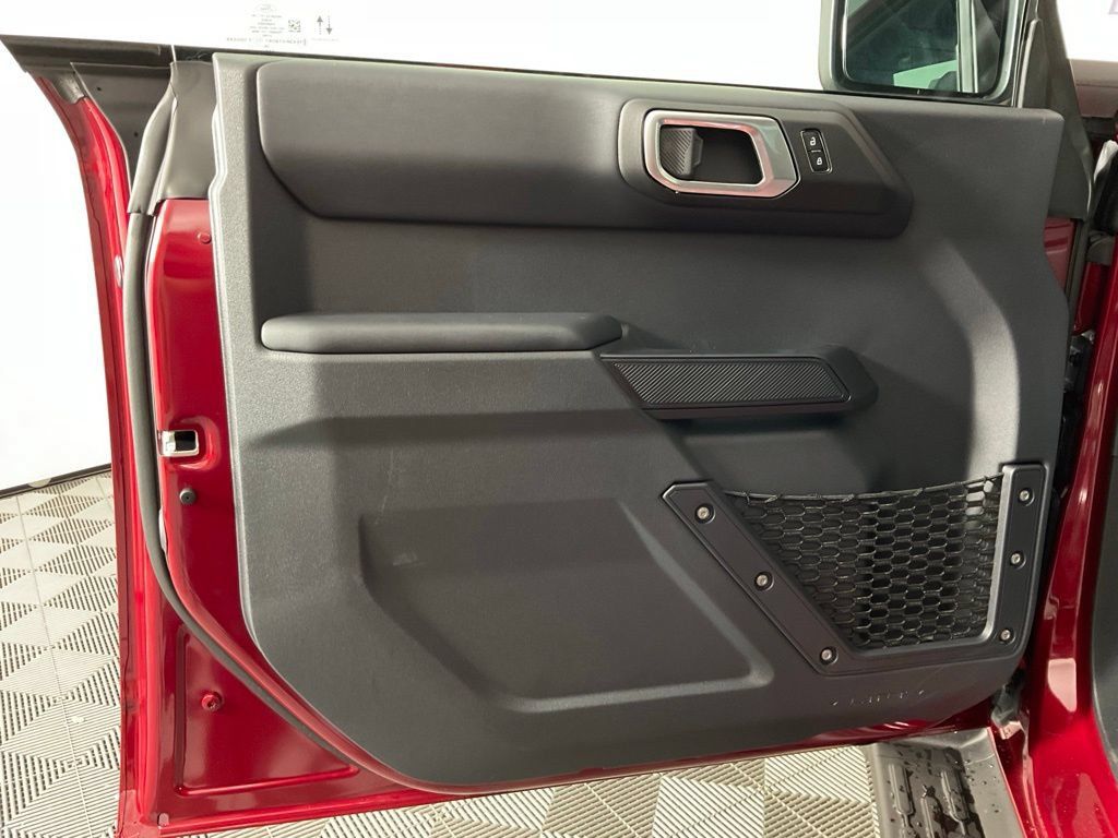 New 2026 Ford Bronco Outer Banks AWD/4WD image 12