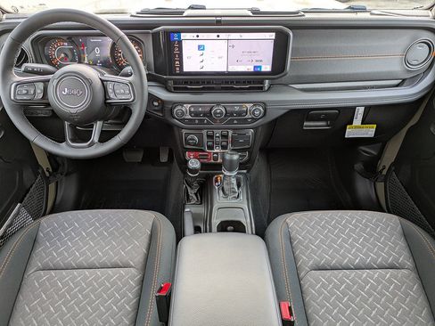 New 2026 Jeep Gladiator Mojave AWD/4WD image 16