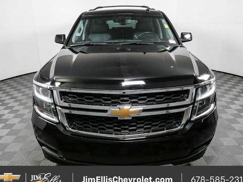 Used 2018 Chevrolet Suburban LT image 28