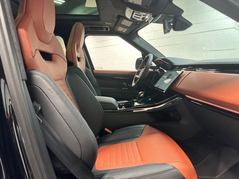 New 2024 Land Rover Range Rover Sport image 11