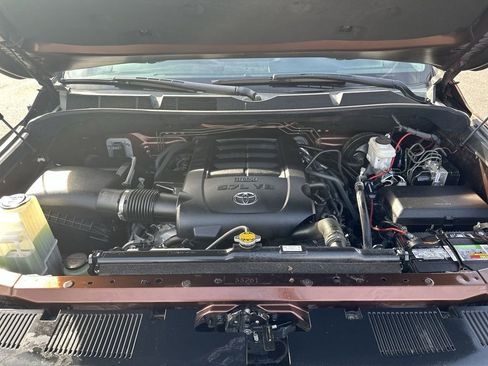 Used 2016 Toyota Tundra Limited w/ Limited Premium Package image 22