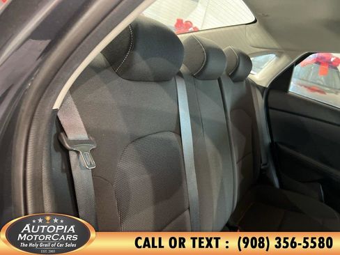 Used 2021 Kia Forte LXS FWD image 15