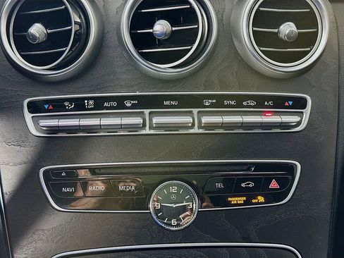 Used 2015 Mercedes-Benz C 300 4MATIC Sedan image 19