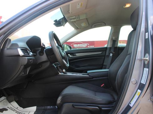 Used 2019 Honda Accord LX image 13