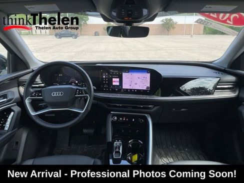 Used 2025 Audi Q5 Premium w/ Convenience Package AWD/4WD image 14