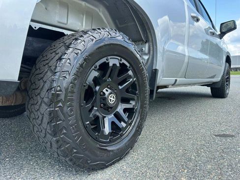 Used 2019 Chevrolet Silverado 1500 LT w/ All-Star Edition AWD/4WD image 9