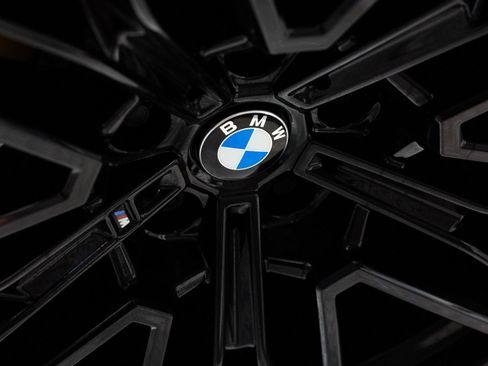 Used 2026 BMW M5 Touring w/ Executive Package AWD/4WD image 26