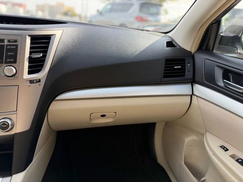Used 2013 Subaru Legacy 2.5i Premium w/ All-Weather Pkg image 19