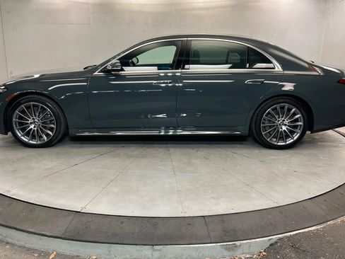 New 2026 Mercedes-Benz S 580 4MATIC Sedan image 2