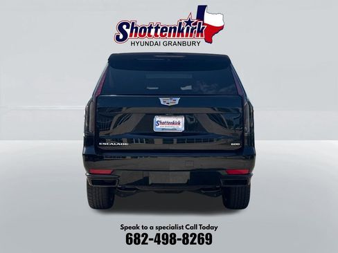 Used 2023 Cadillac Escalade Sport AWD/4WD image 6