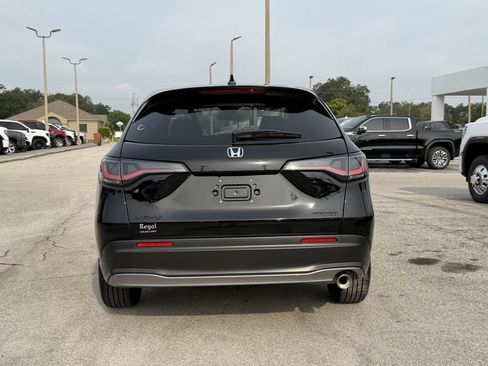 Used 2026 Honda HR-V Sport image 6