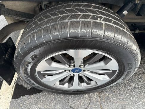 Used 2019 Ford F150 XL w/ Equipment Group 101A Mid AWD/4WD image 11