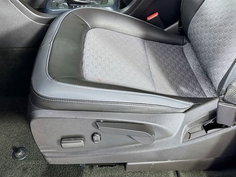 Used 2018 Chevrolet Colorado Z71 image 22