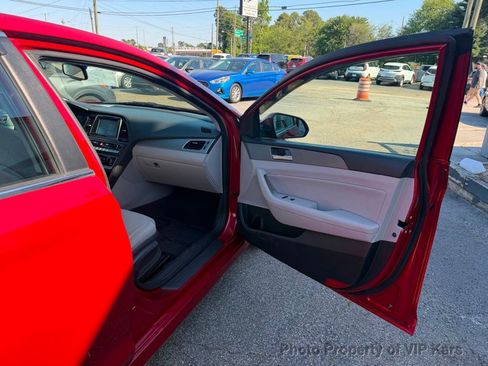 Used 2018 Hyundai Sonata SEL FWD image 12