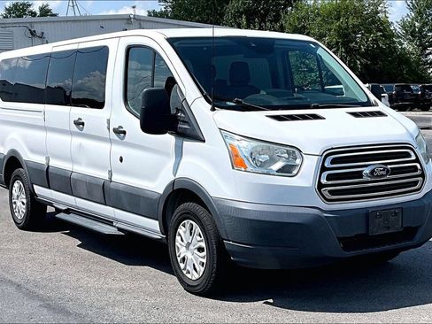 Used 2016 Ford Transit 350 XLT RWD image 1