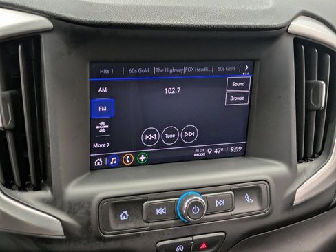 Used 2022 GMC Terrain SLE w/ Driver Convenience Package image 11