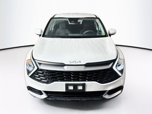 Used 2023 Kia Sportage LX AWD/4WD image 2