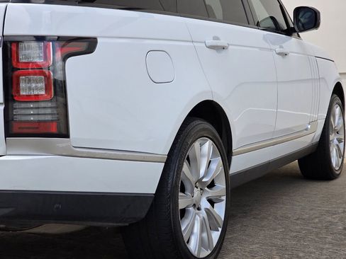 Used 2016 Land Rover Range Rover Supercharged AWD/4WD image 40
