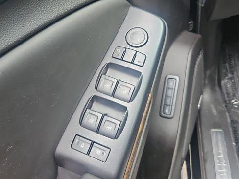 Used 2015 Chevrolet Tahoe LT AWD/4WD image 23