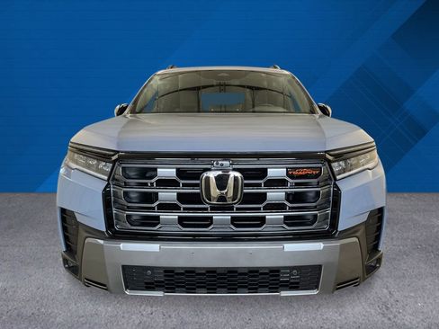 New 2026 Honda Pilot TrailSport image 9