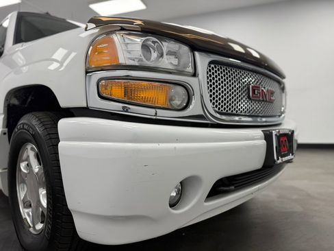 Used 2003 GMC Yukon Denali AWD/4WD image 15