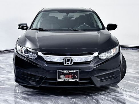 Used 2018 Honda Civic EX image 7