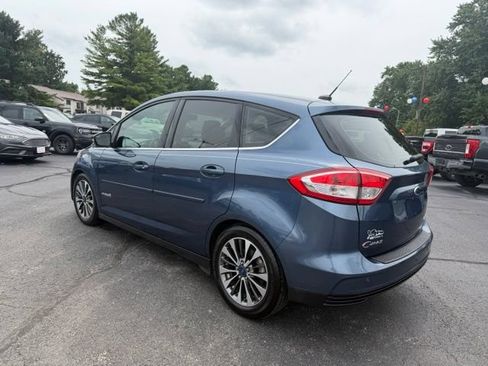 Used 2018 Ford C-MAX Titanium FWD image 15