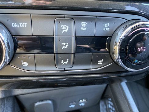 New 2026 Chevrolet TrailBlazer LT w/ Convenience Package AWD/4WD image 10