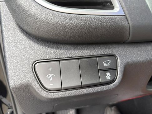 New 2025 Kia Seltos SX w/ SX Sunroof Package image 31