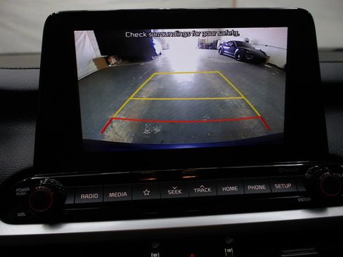 Used 2019 Kia Forte LXS FWD image 24