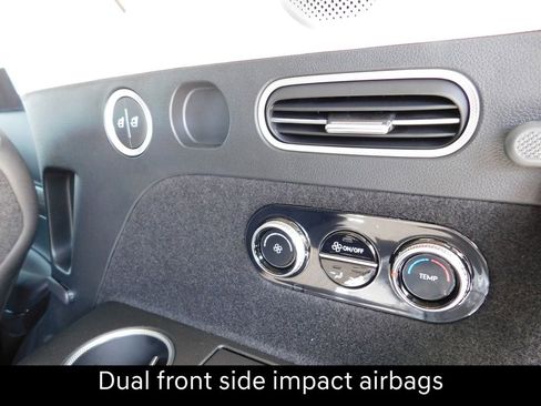 Used 2025 Genesis GV80 3.5T Advanced image 11