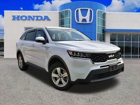 Used 2023 Kia Sorento LX AWD/4WD image 21