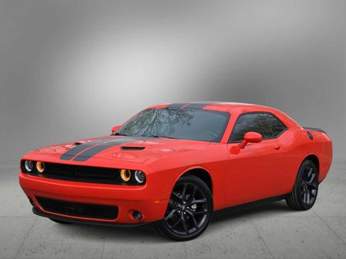 Used 2022 Dodge Challenger SXT w/ Blacktop Package image 1