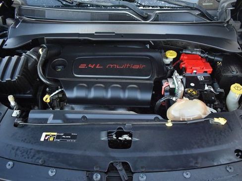 Used 2020 Jeep Compass Latitude AWD/4WD image 41