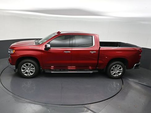 Used 2024 Chevrolet Silverado 1500 LTZ RWD image 17