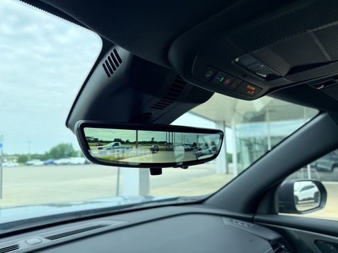New 2026 Chevrolet Traverse LT FWD image 21