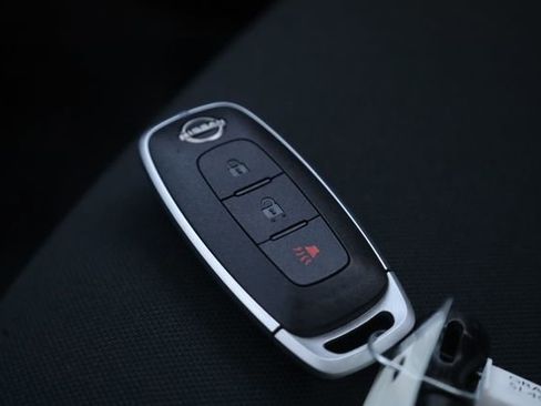Used 2025 Nissan Kicks Play S FWD image 22