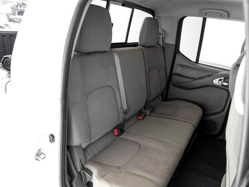 Used 2018 Nissan Frontier SV w/ Value Truck Package image 28