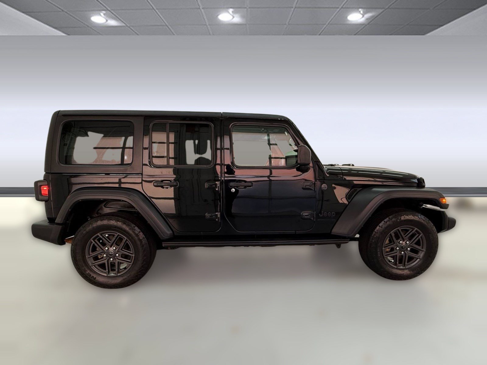 Used 2024 Jeep Wrangler Unlimited Sport AWD/4WD image 7