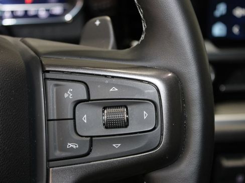 Used 2025 Chevrolet Silverado 1500 High Country AWD/4WD image 40