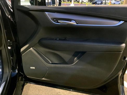 Used 2022 Cadillac XT5 Luxury image 22