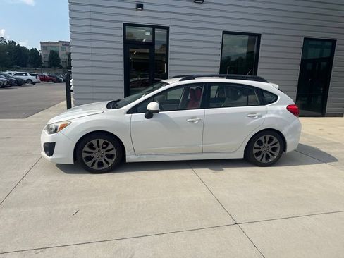 Used 2014 Subaru Impreza 2.0i Sport Premium AWD/4WD image 3
